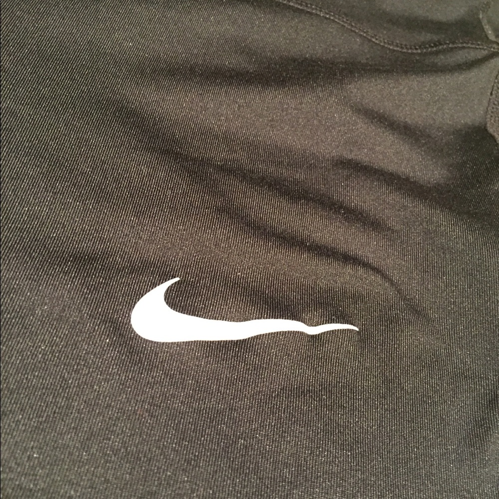 Nike crop leggings black medium NWOT - Picture 8 of 10